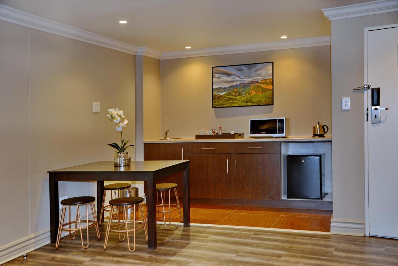 Anew Hotel Centurion Pretoria Екстер'єр фото