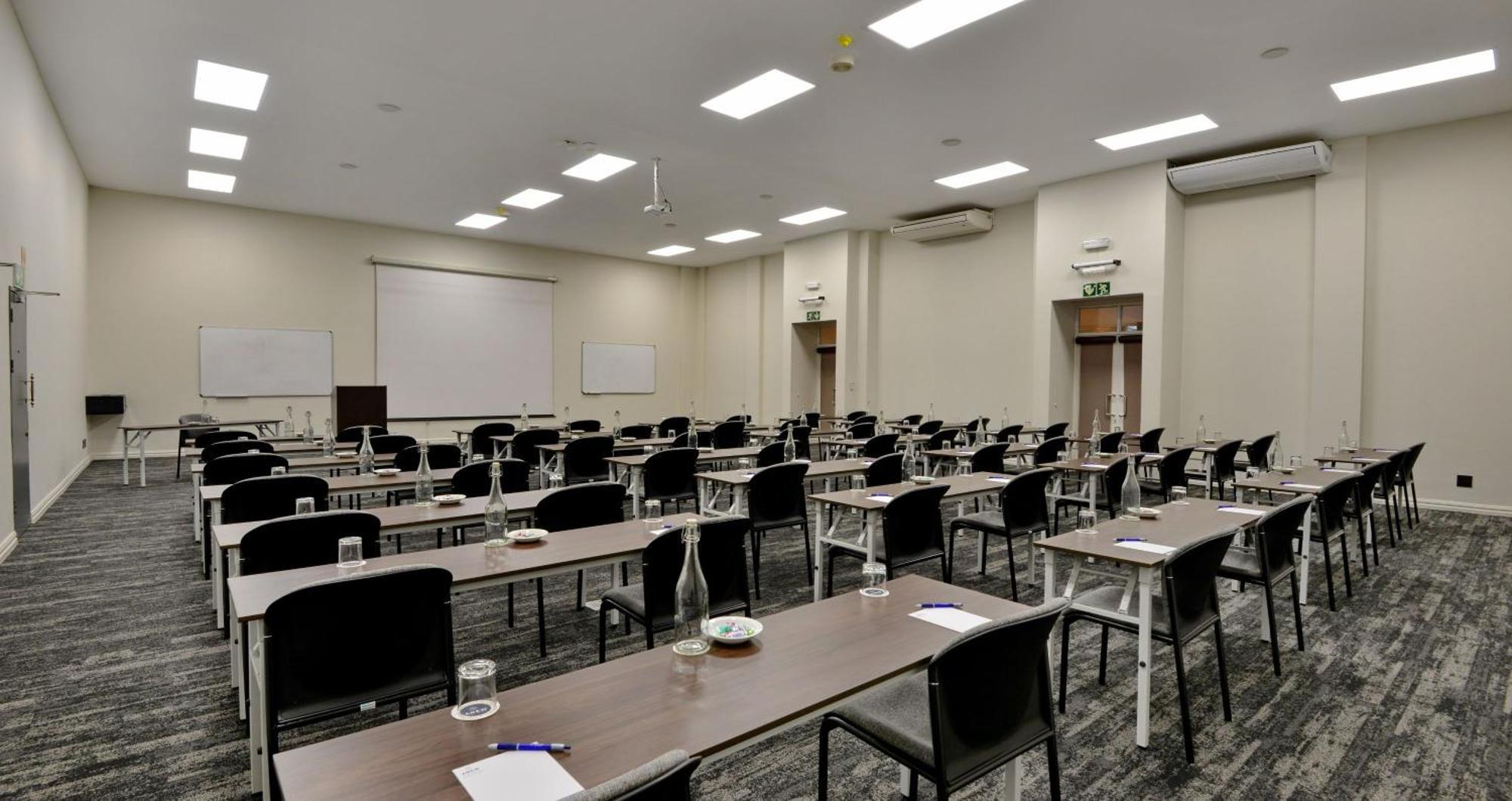 Anew Hotel Centurion Pretoria Екстер'єр фото